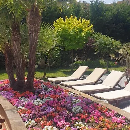 под наем с208 в афродита гарденс Sunny Beach