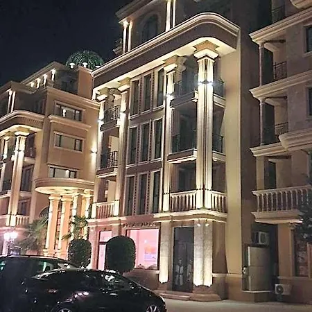 под наем с208 в афродита гарденс