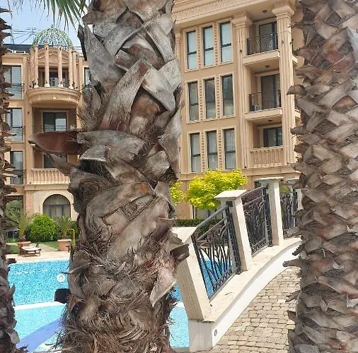 под наем с208 в афродита гарденс 아파트호텔 *