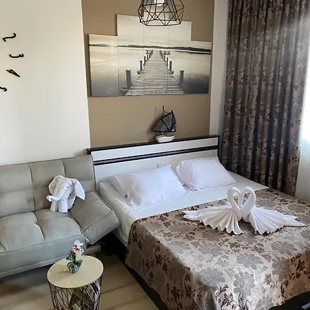 под наем с208 в афродита гарденс Lejlighedshotel